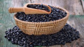 benefícios do feijão preto